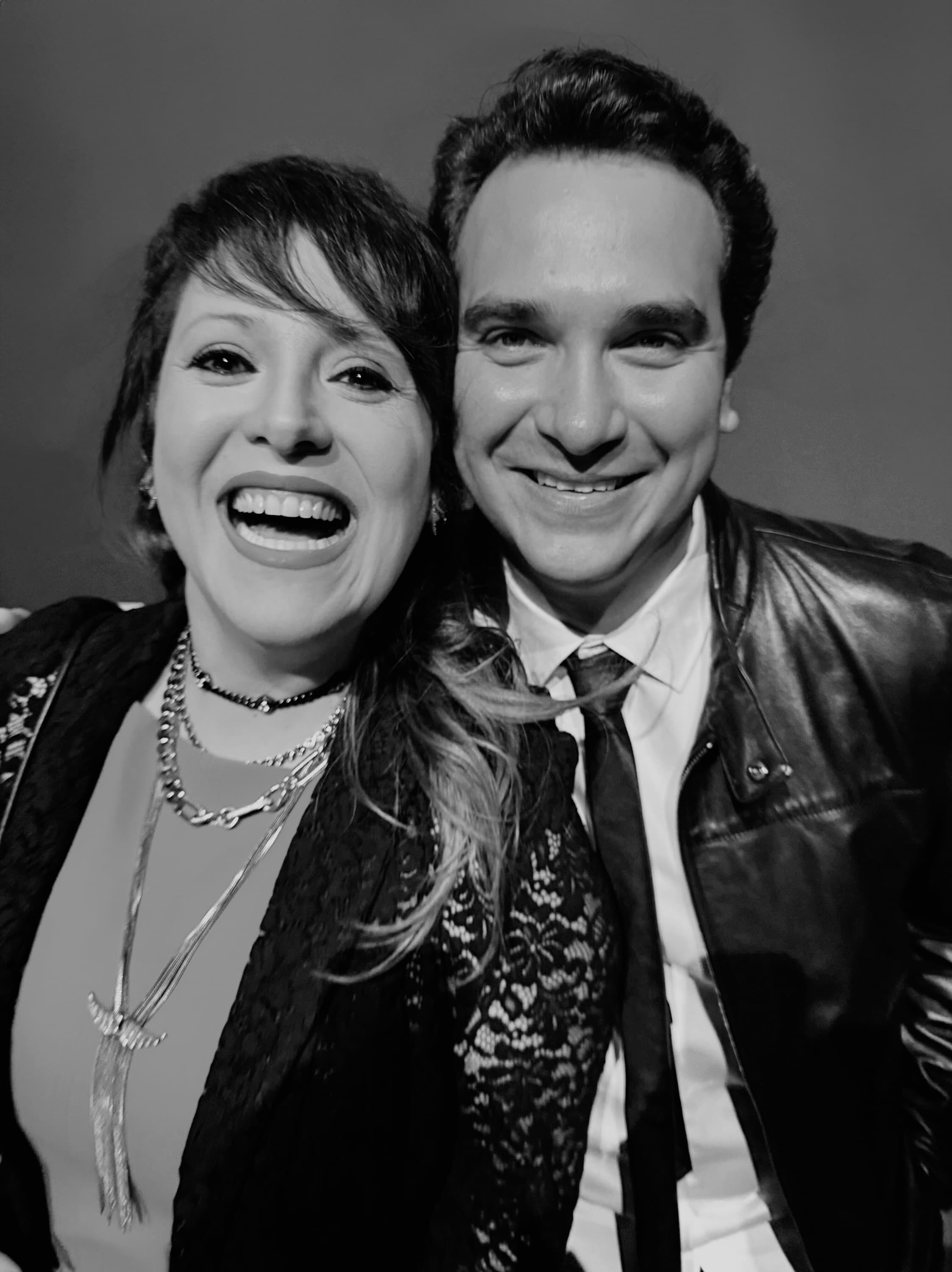 Paulo Garcia e Natália Gouvea (Zombie)